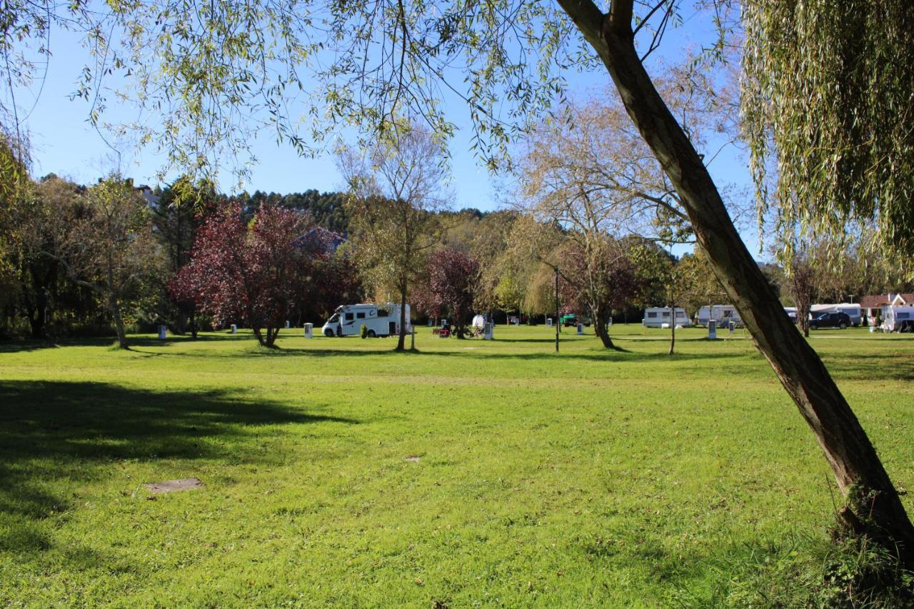 Camping Playa Sauces Ribadesella Eksteriør billede